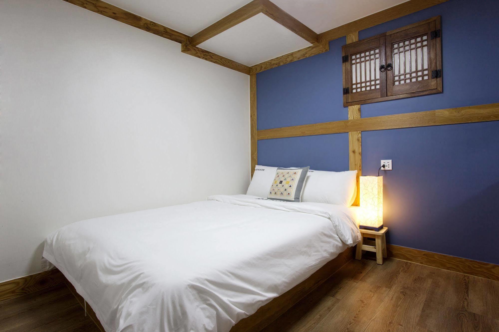 Mini Hotel Dalkom In Dongdaemun Seoul Exterior photo